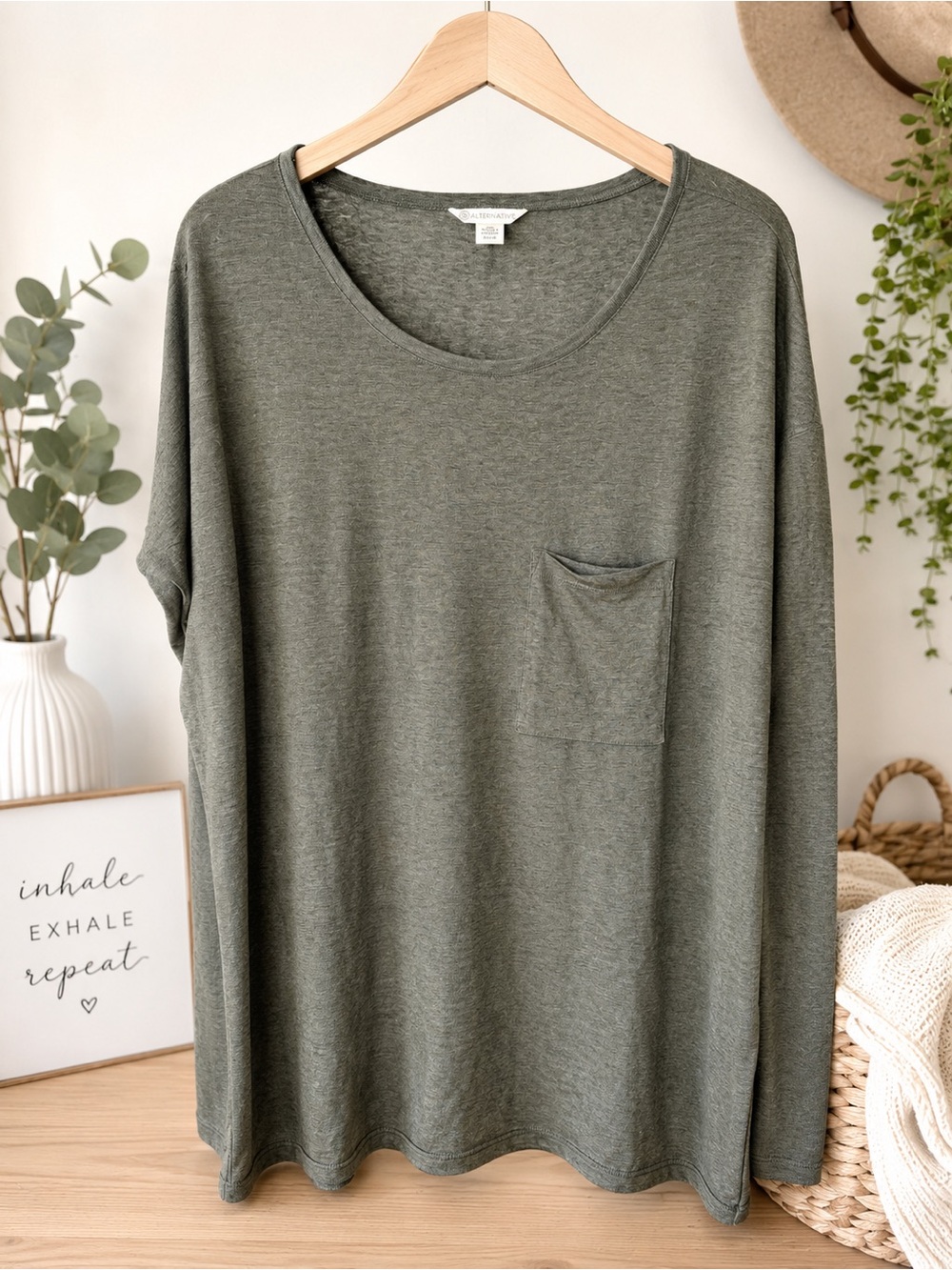 Caslon Olive Green Long Sleeve Pocket Tee